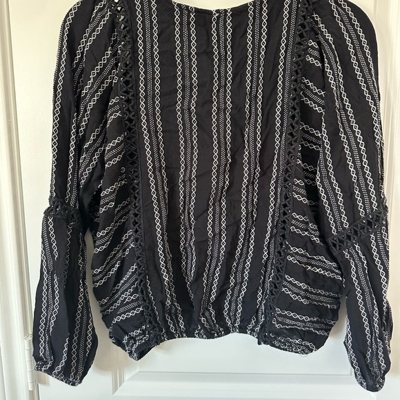 Elan Tribal Geometric Blouse with Crochet Details - Picture 2 of 3